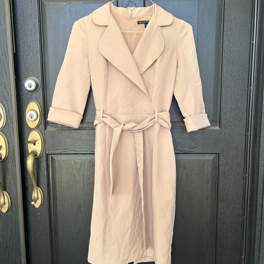 Black Halo Elegant Beige Midi Dress